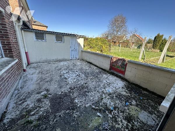 ALBERT - 3 CHAMBRES - GARAGE - JARDIN