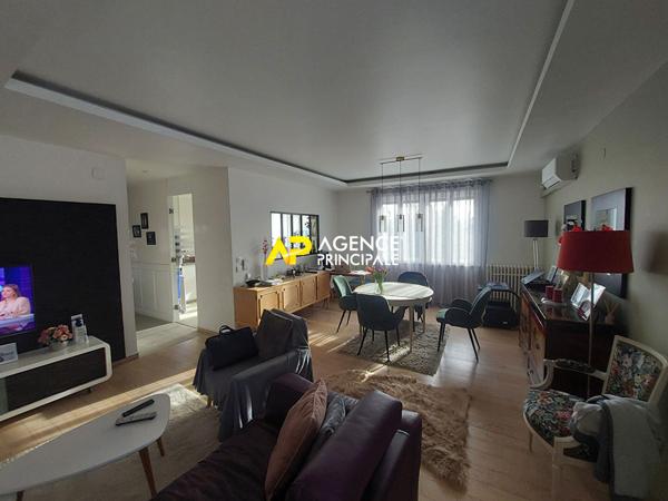 BEZONS _ Maison 5 pièces 113 m2 €445 200 ** - Référence 4441