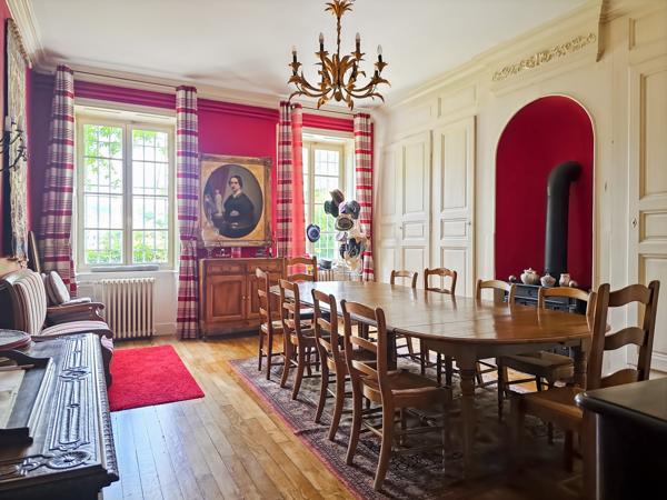 Maison 16 pièces - 484 m²