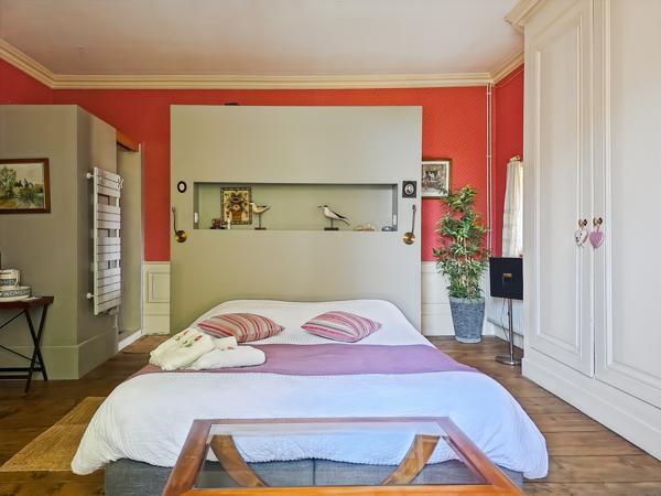 Maison 16 pièces - 484 m²