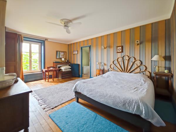 Maison 16 pièces - 484 m²