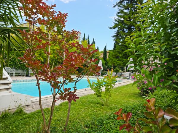 Maison 16 pièces - 484 m²