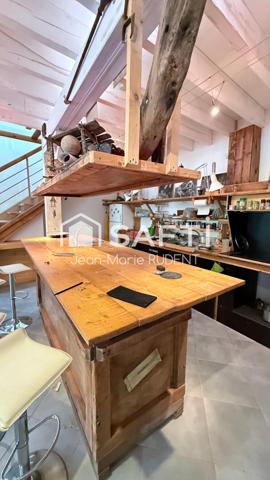 Maison de ville rénovée – Atypique & fort potentiel – 200 m²