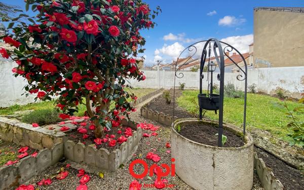 Maison à vendre    4 pièces • 84 m2 Montluçon