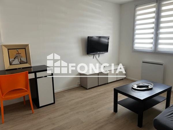 Location Studio meublé 21.9 m² - RESIDENCE TILIA Montargis 45200