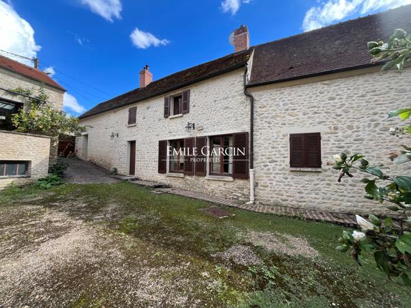 Propriété d'exception à vendre, Hameau privé au coeur du Vexin français