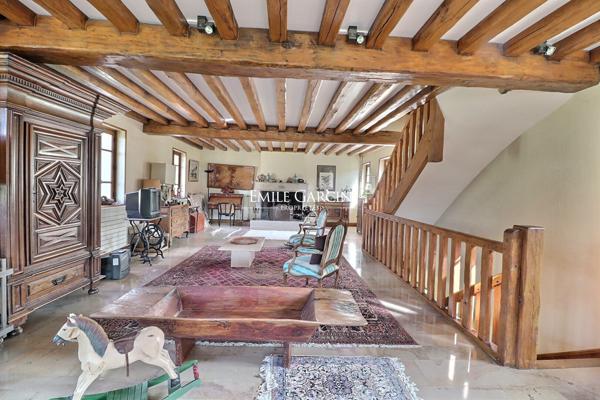 Propriété d'exception à vendre, Hameau privé au coeur du Vexin français