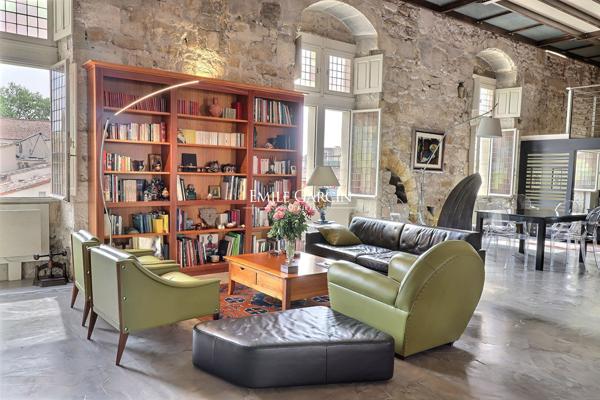 A vendre - Grand appartement dans le centre historique d'Avignon