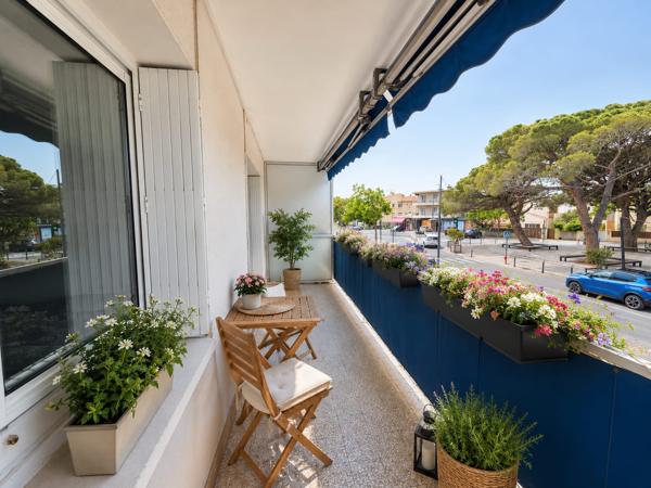 Appartement
         3 pièces
        - 61 m² Exclusivité 325 000 € *