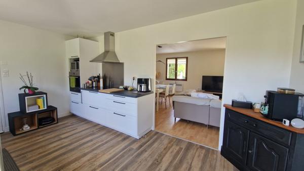 Maison - 5 pièces - 94 m²