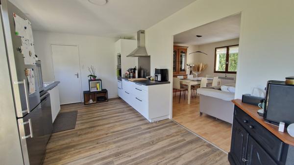 Maison - 5 pièces - 94 m²