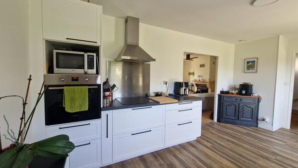 Maison - 5 pièces - 94 m²