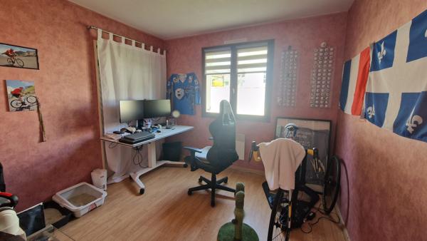 Maison - 5 pièces - 94 m²