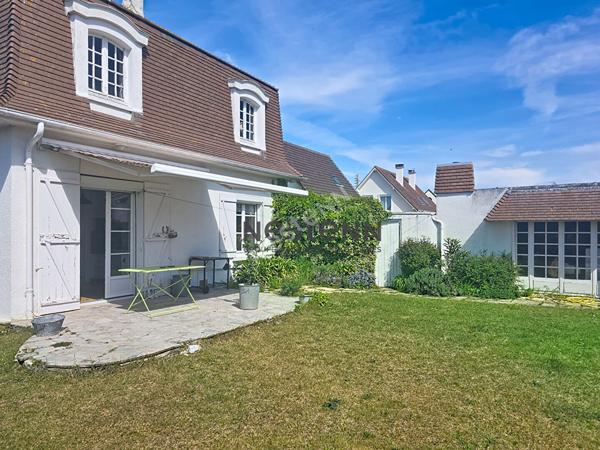 A vendre 50 m de la plage