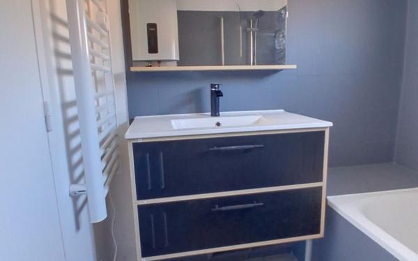 Appartement à louer    2 pièces •  Pont-l'Évêque