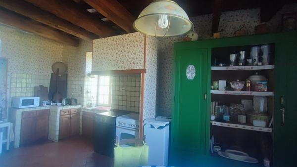 Saint-Romain-de-Lerps (07130) Grande maison en pierres avec grange vue exceptionnelle