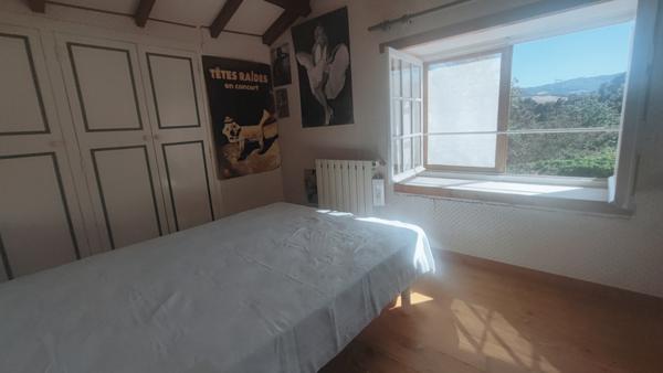 Saint-Romain-de-Lerps (07130) Grande maison en pierres avec grange vue exceptionnelle