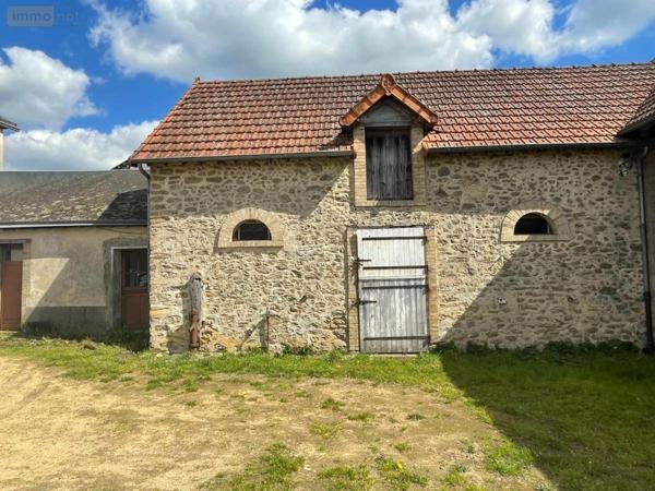 Immeuble à vendre à Montfort-le-Gesnois dans la Sarthe (72450), ref : 72033-281