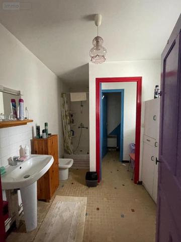 Immeuble à vendre à Montfort-le-Gesnois dans la Sarthe (72450), ref : 72033-281