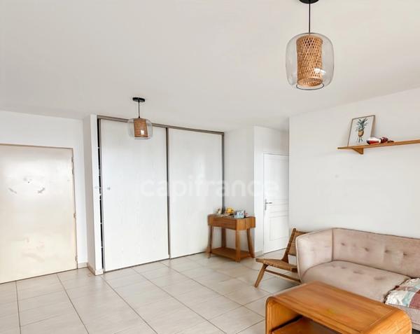 Tranquillité, vue mer et confort : découvrez ce T3 en résidence sécurisée à Bellepierre