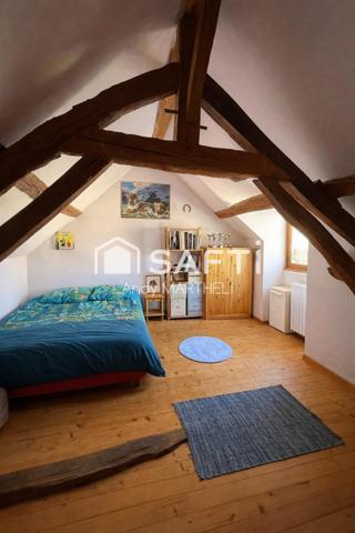 Maison + studio indépendant, beau potentiel