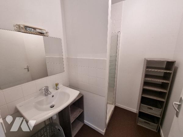 Bel appartement lumineux de 3PP