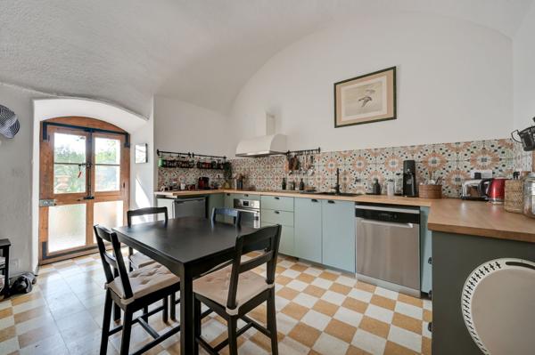 Location Maison de luxe Aix-en-Provence 8 Pièces 250 m²