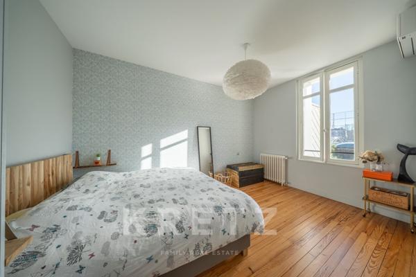 Maison Art déco rénovée avec jardin et garage