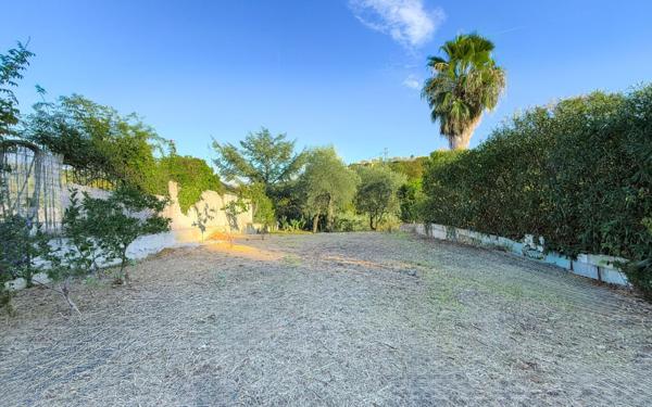 Appartement à vendre    4 pièces • 119,30 m2 Falicon