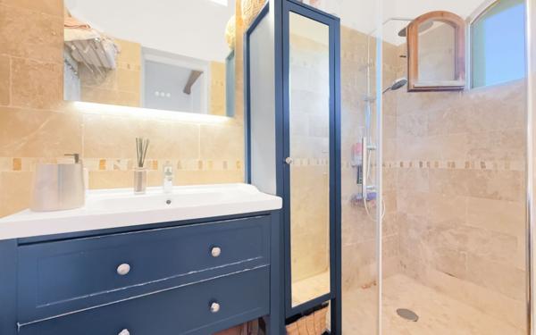 Appartement à vendre    4 pièces • 119,30 m2 Falicon