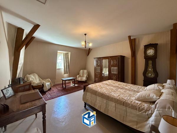 PROPRIETE SUR 5380M2 DE PARC ET JARDIN