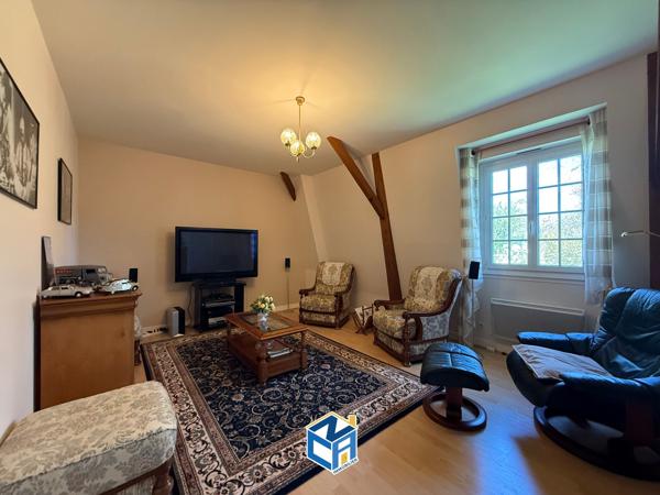 PROPRIETE SUR 5380M2 DE PARC ET JARDIN