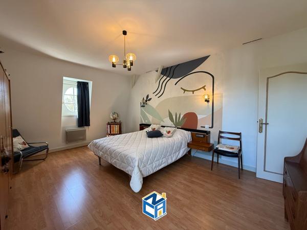PROPRIETE SUR 5380M2 DE PARC ET JARDIN