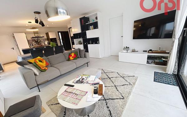 Maison à vendre    5 pièces •  Talmont-Saint-Hilaire