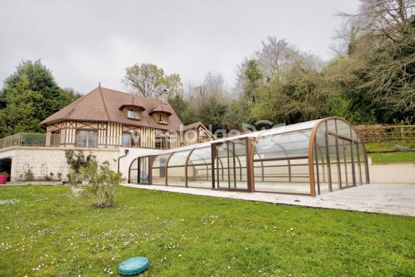 Maison à vendre 10 pièces de 380 m² à Pont-l'Évêque