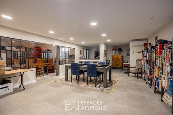 Loft dans une ancienne fabrique de poupées avec terrasse