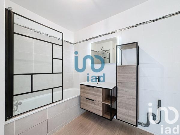 Appartement 2 pièces de 42 m² à Vert-Saint-Denis (77240)