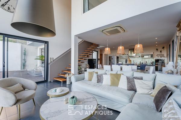 Villa somptueuse avec vue spectaculaire – Hauteurs de Narbonne