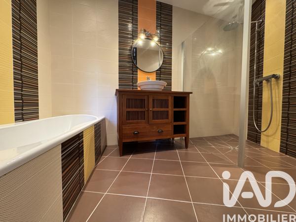 Maison à vendre 6 pièces 133 m² Alluyes