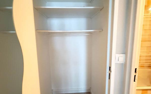 Appartement à louer    1 pièce •  Boulogne-Billancourt