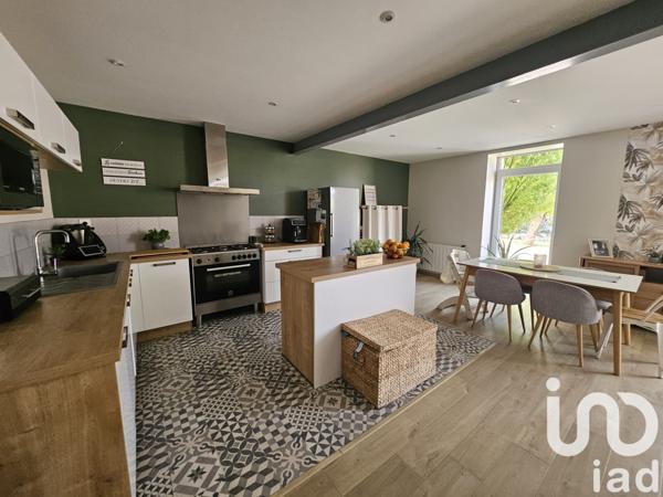 Maison à vendre 8 pièces 287 m² Fors