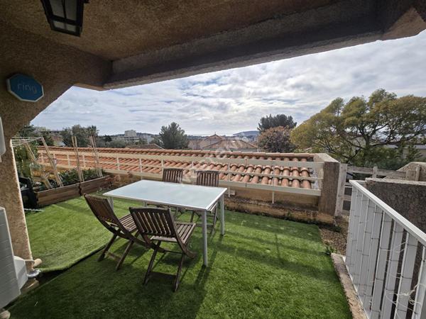 Appartement 3 pièces à vendre avec vue mer à Toulon - Rare sur le marché !