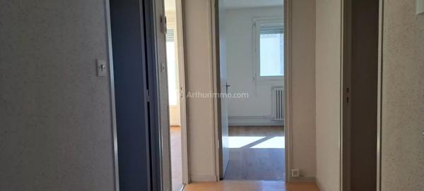 Location Appartement 2 pièces 45 m2 à Carmaux