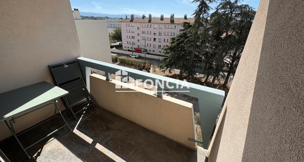 Location Appartement meublé 4 pièces 82.19 m² - Bourg-lès-valence 26500