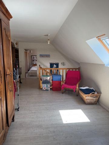 Maison Loué (72) 4 chambres- piscine intérieure