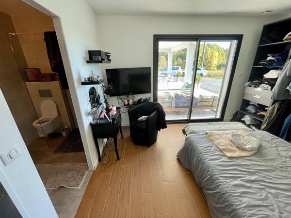 Maison contemporaine avec vue imprenable!