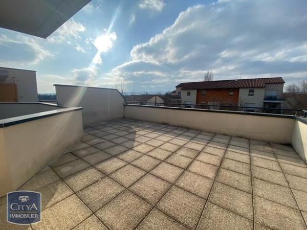 Appartement à louer 2 pièces 48.79m²