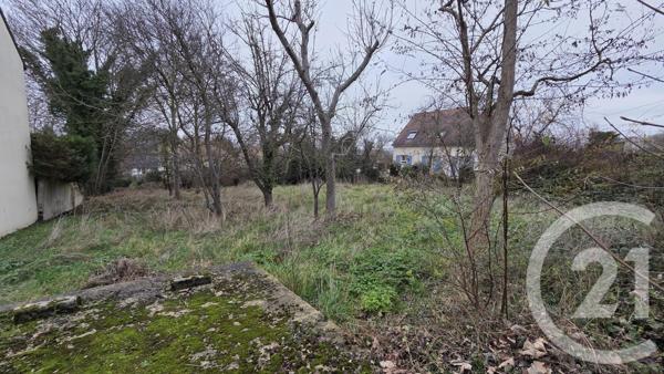 Terrain à vendre  370 m2 LAGNY SUR MARNE - 77