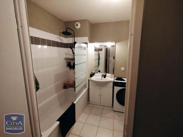 Appartement à louer 2 pièces 45.84m² Grenay (62160)