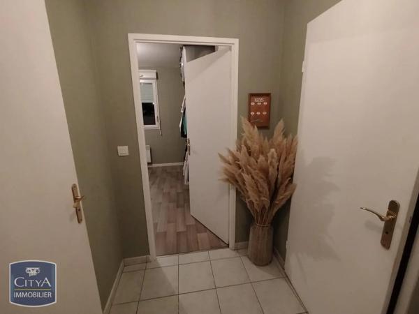 Appartement à louer 2 pièces 45.84m² Grenay (62160)